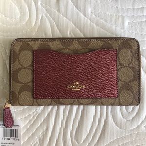 Authentic Coach Zip Wallet - Khaki/Metallic Cherry